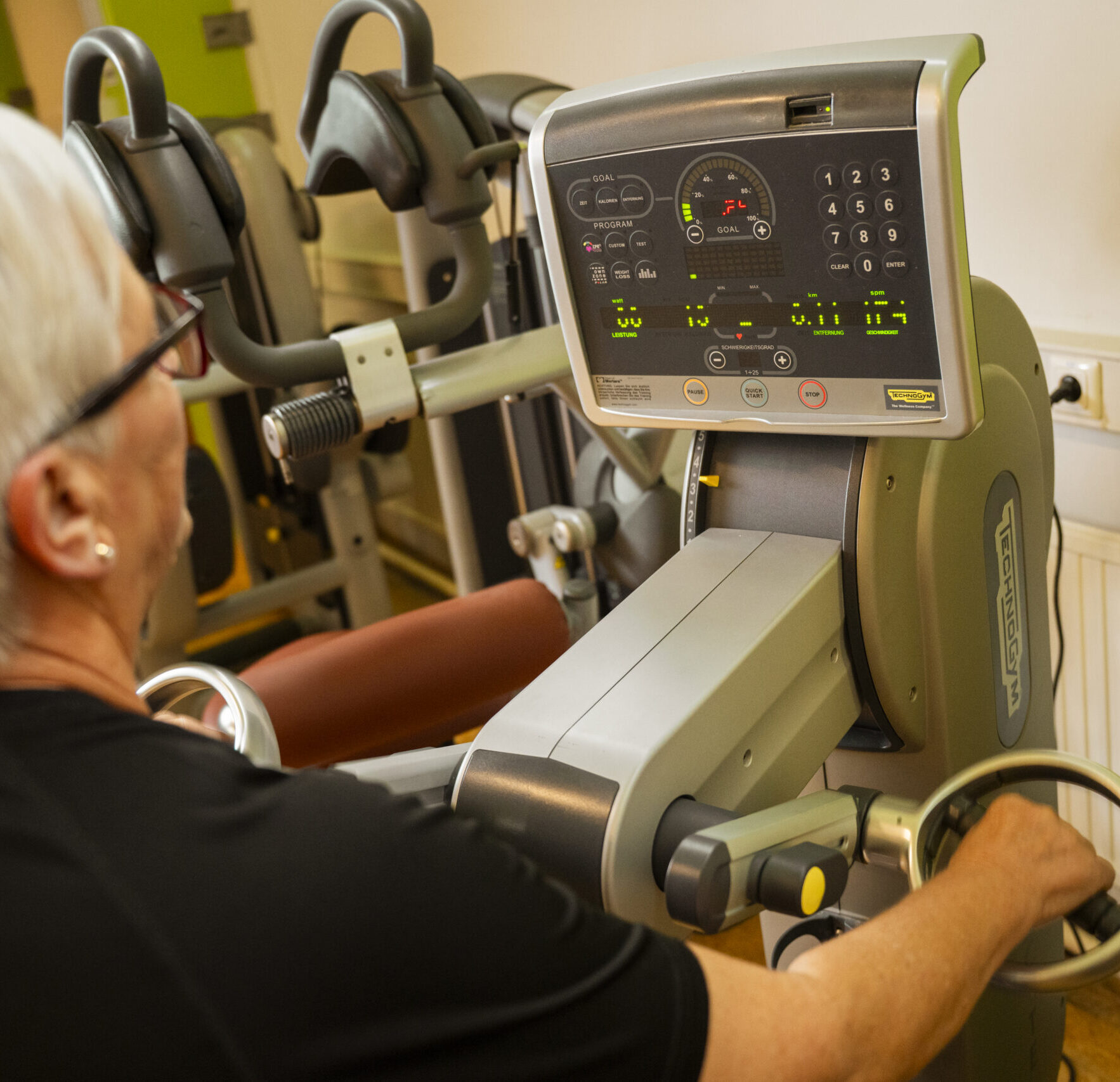 Trainingsgeräte für Rehabilitation zurück ins Training